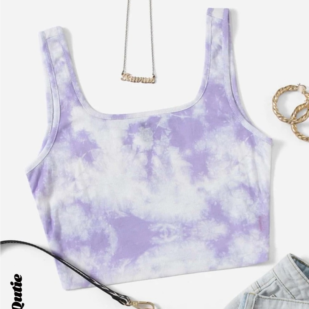 purple and white tye die crop, i don’t have any pictures, but text me for proof!